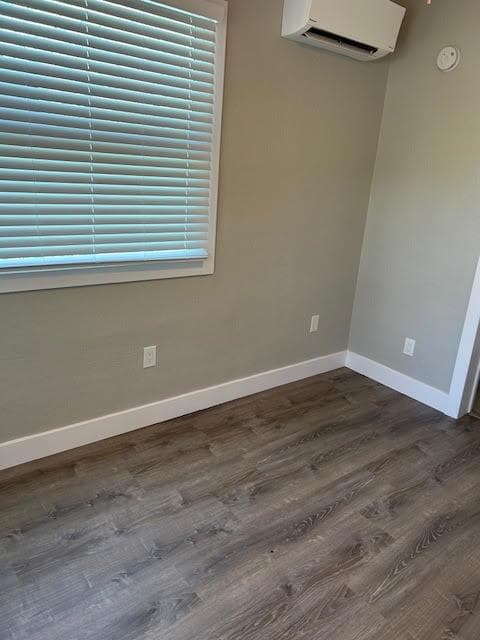 514 S K Street, FL 33460 photo 3