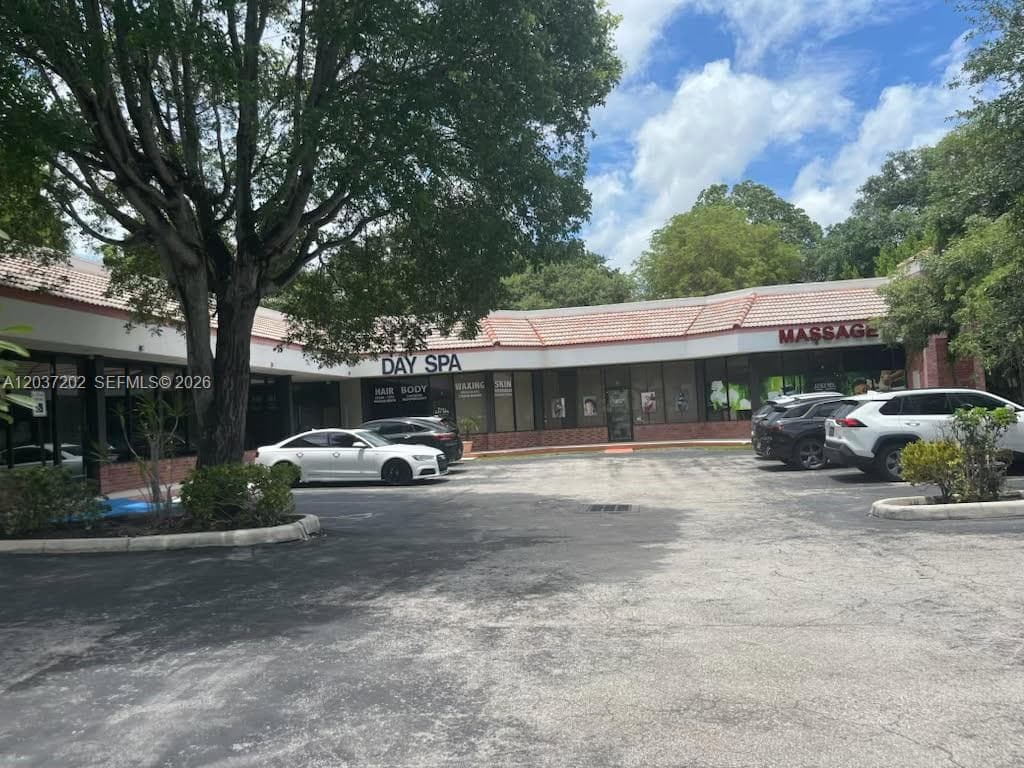 2745 W Hillsboro Blvd # 5, Deerfield Beach, FL 33442 photo 3