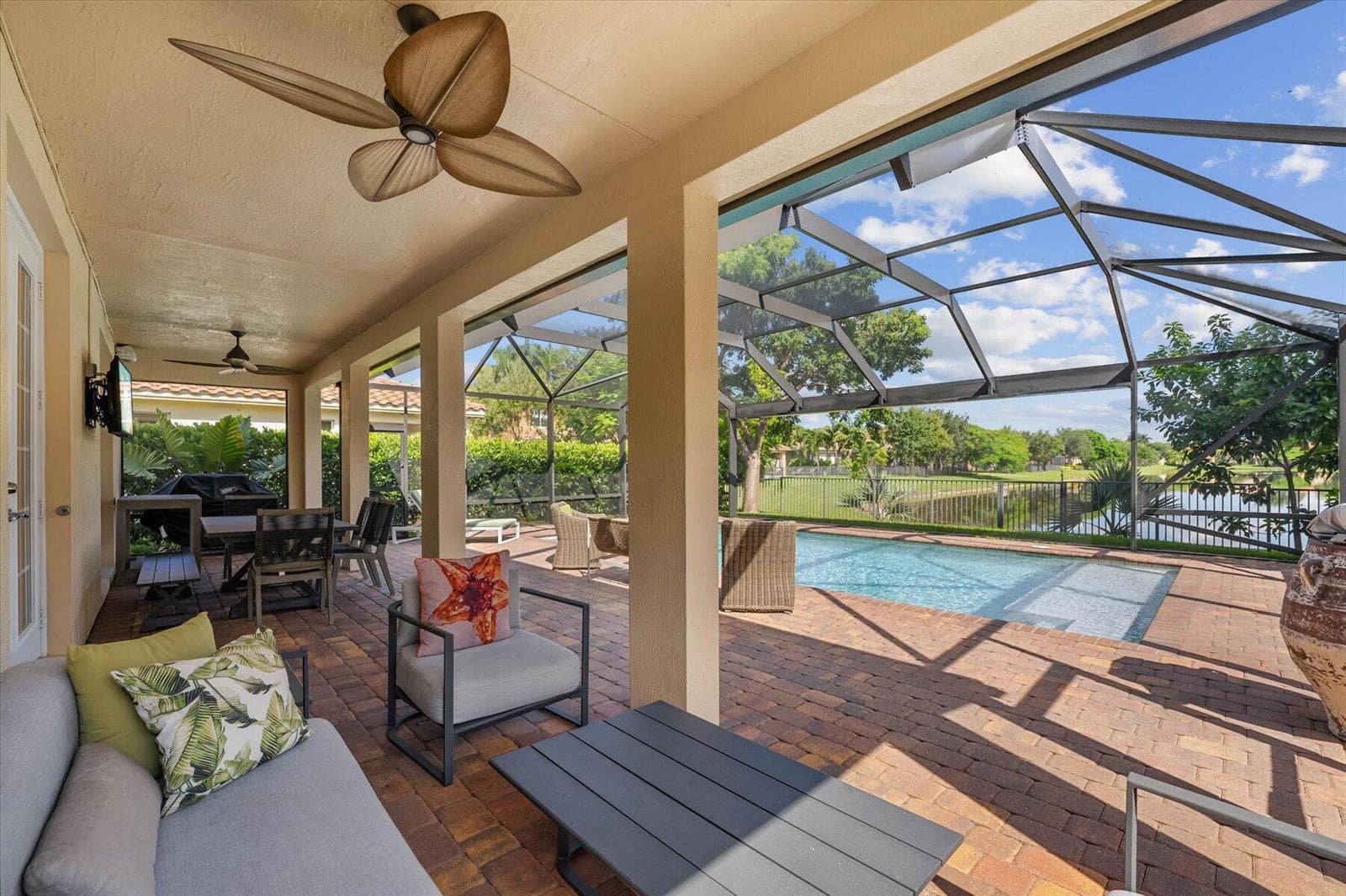 10731 Ivanhoe Lane, Wellington, FL 33414 photo 2