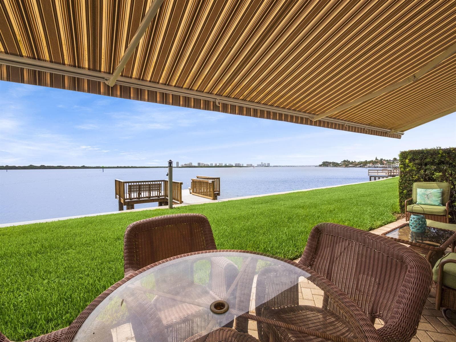 52 Yacht Club Drive # 103, North Palm Beach, FL 33408 photo 3