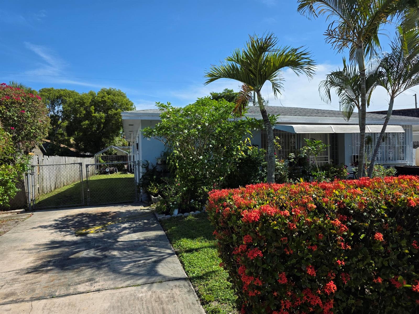 528 49th Street, West Palm Beach, FL 33407 photo 3