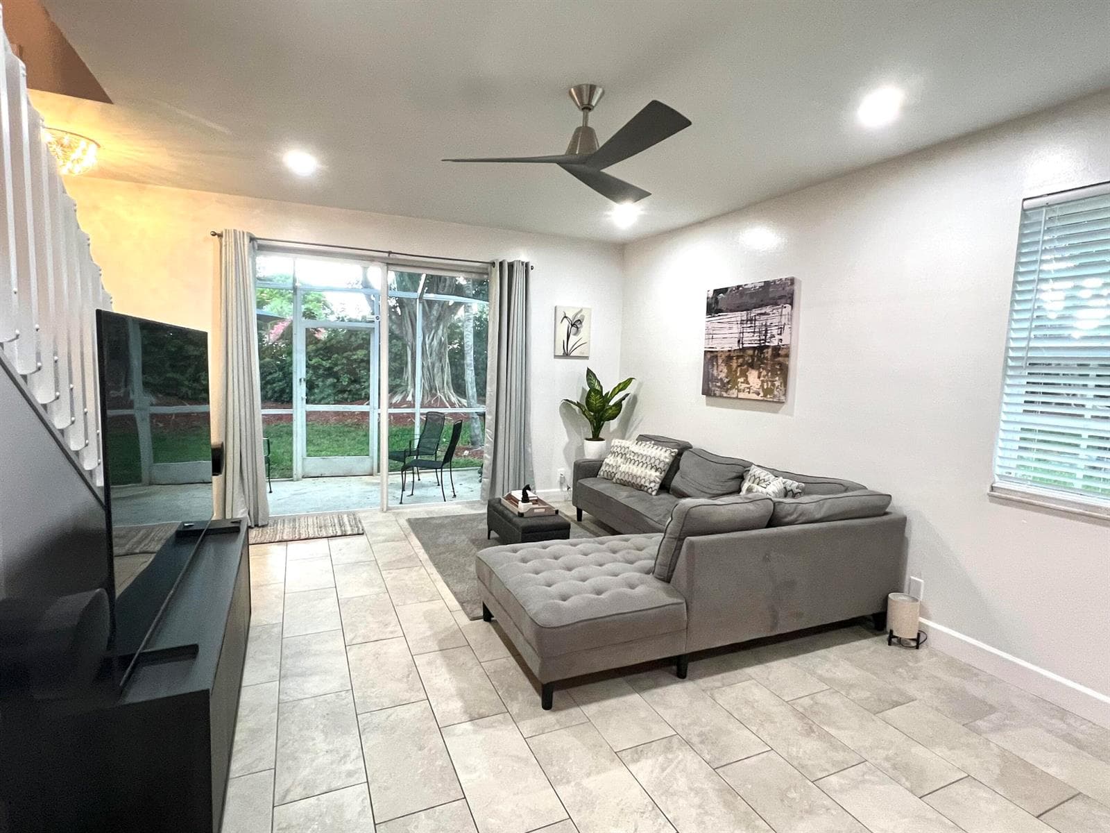 2046 Madeira Drive, Weston, FL 33327 photo 3