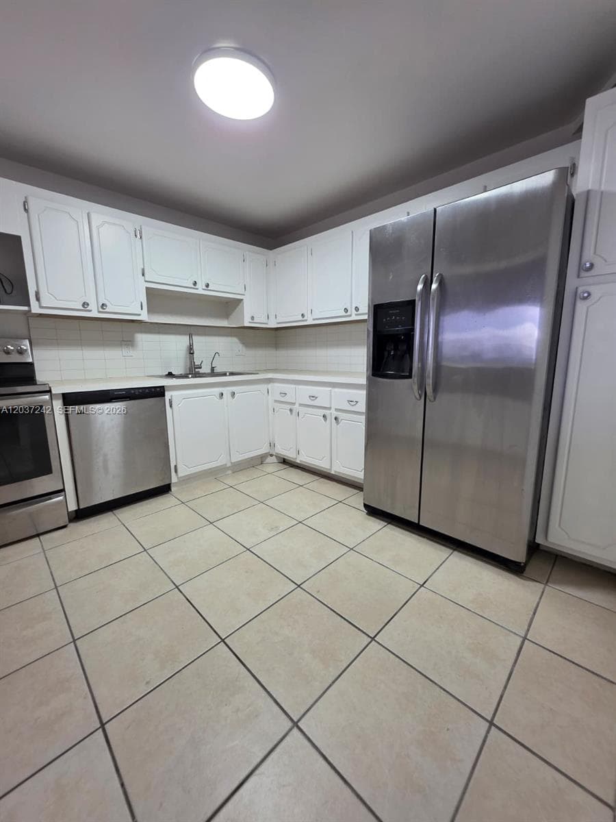 13499 Biscayne Blvd # 706, North Miami, FL 33181 photo 4
