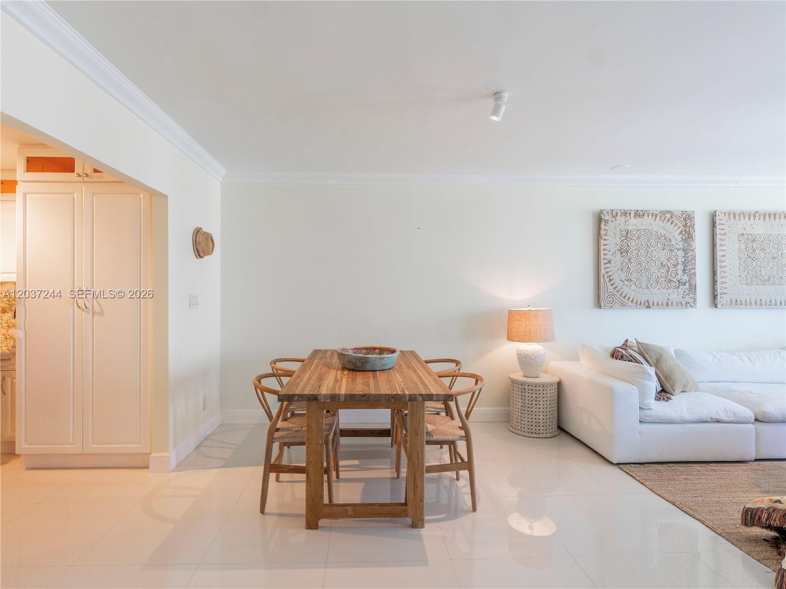 5401 Collins Ave # 1013, Miami Beach, FL 33140 photo 4