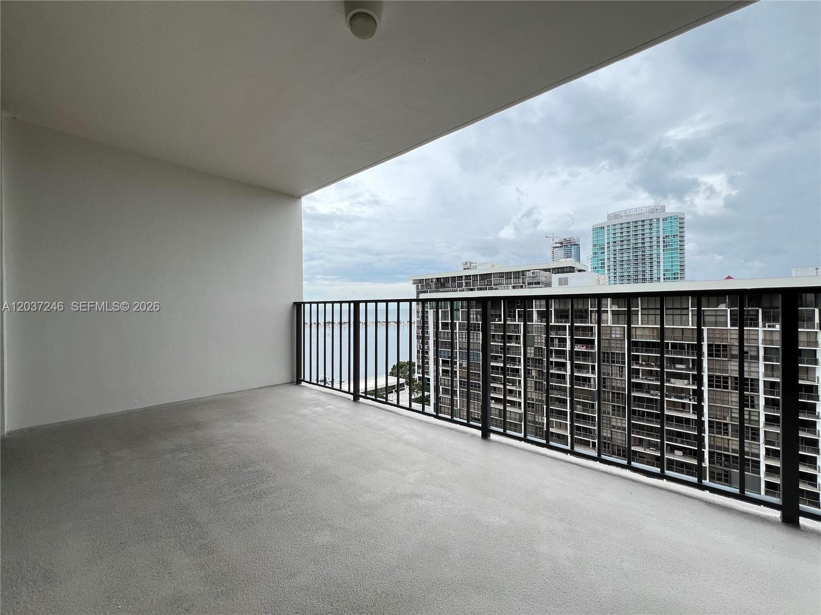 1901 Brickell Ave # B1807, Miami, FL 33129 photo 2