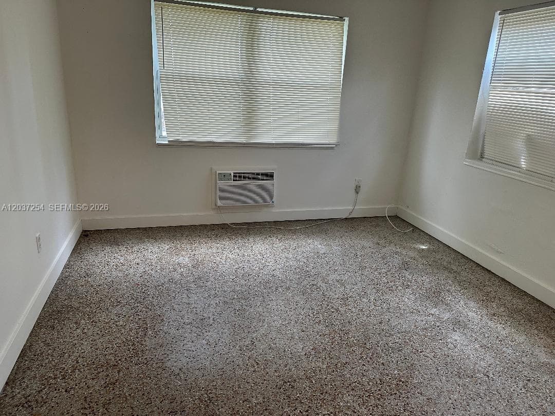 186 NW 1st St # 1, Homestead, FL 33030 photo 3