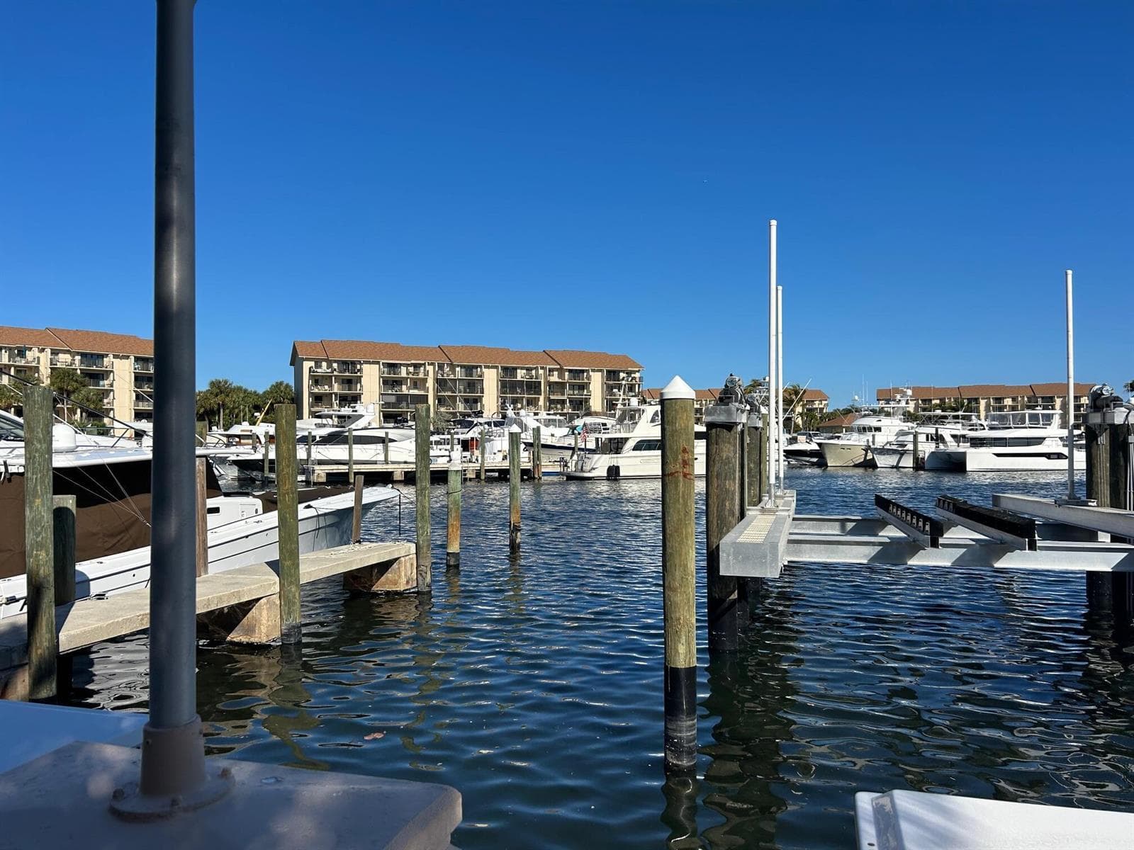 2601 Marina Isle Way # 105, Jupiter, FL 33477 photo 2
