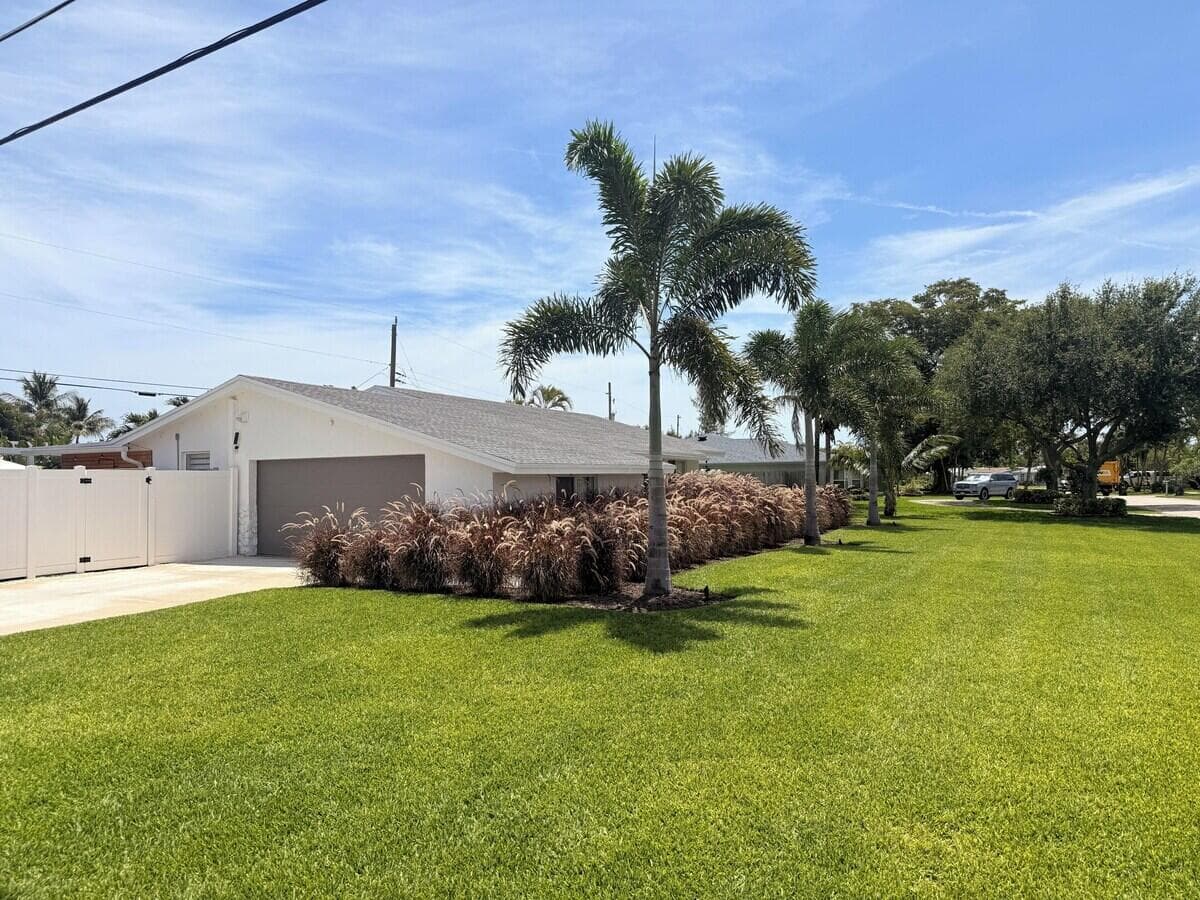 541 Ibis Drive, Delray Beach, FL 33444 photo 2
