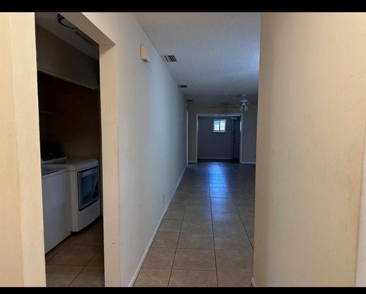 8682 Satalite Terrace, West Palm Beach, FL 33403 photo 4