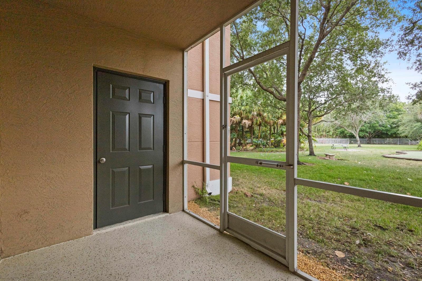 6450 Emerald Dunes Drive # 103, West Palm Beach, FL 33411 photo 3