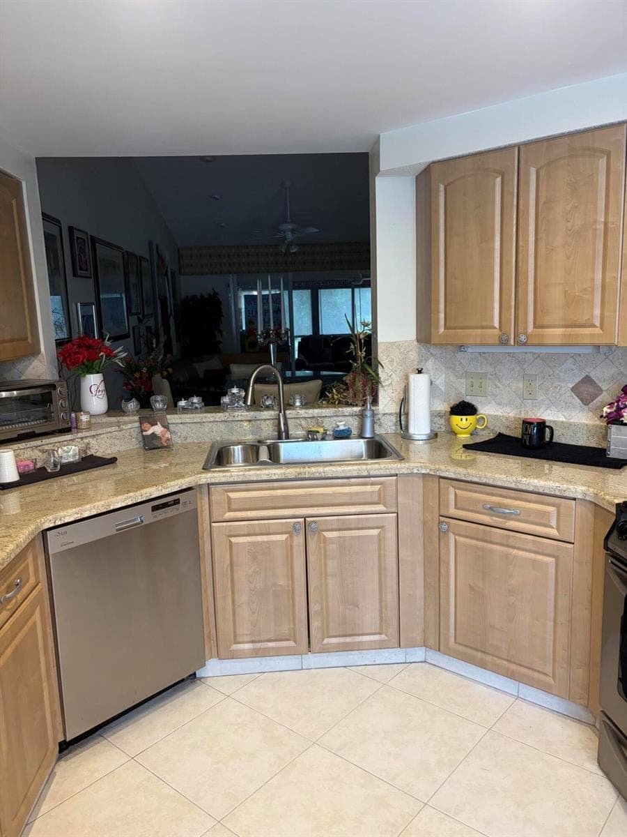 7254 Clunie Place # 15005, Delray Beach, FL 33446 photo 4