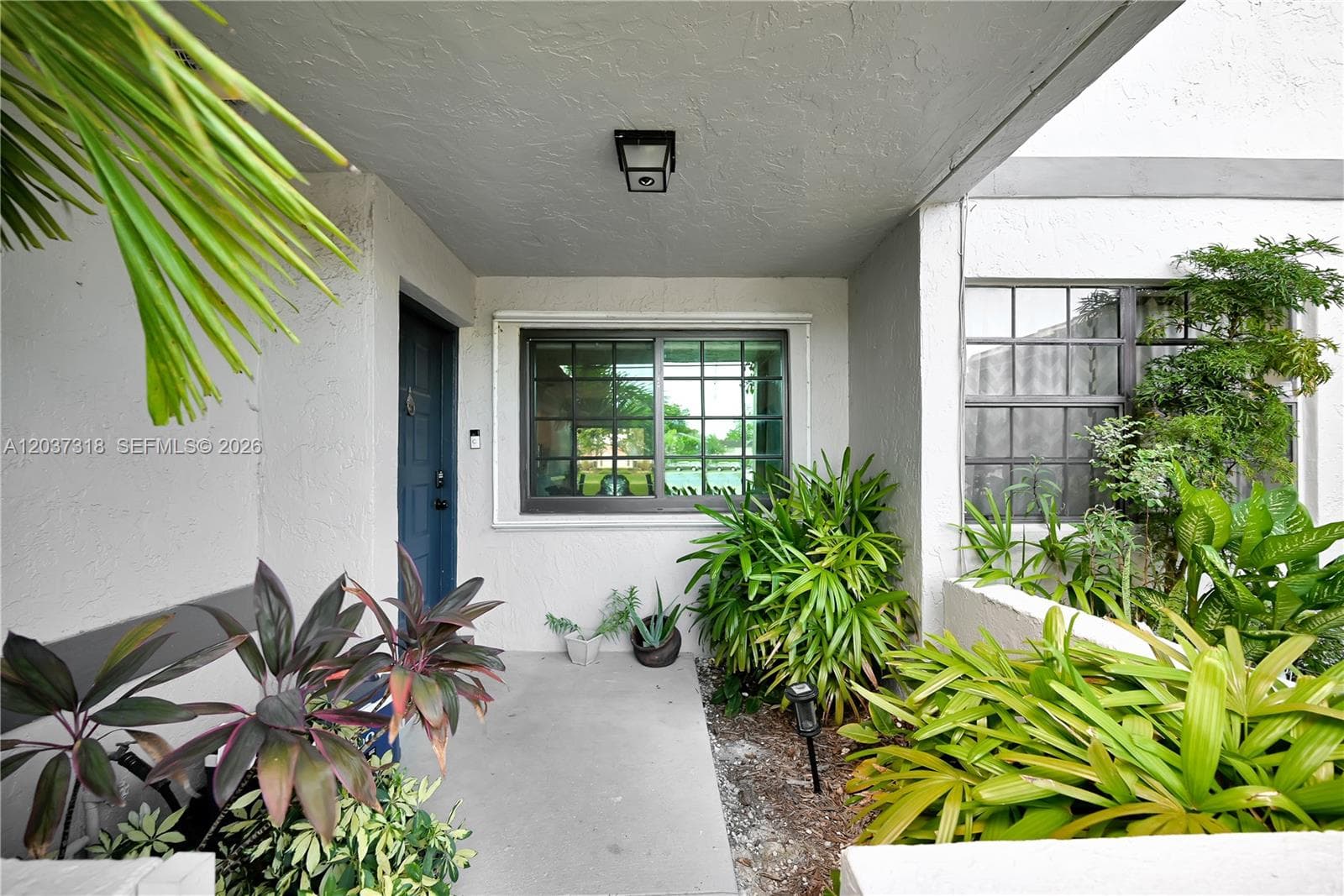 15561 SW 110th Ter, Miami, FL 33196 photo 2