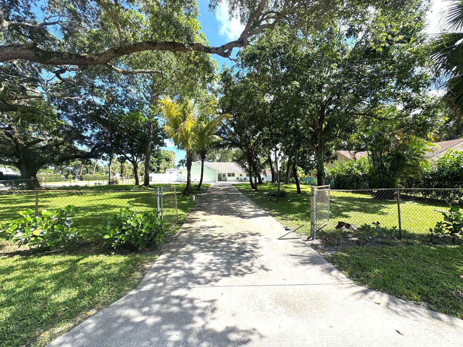 2518 Ranch House Road, West Palm Beach, FL 33406 photo 5
