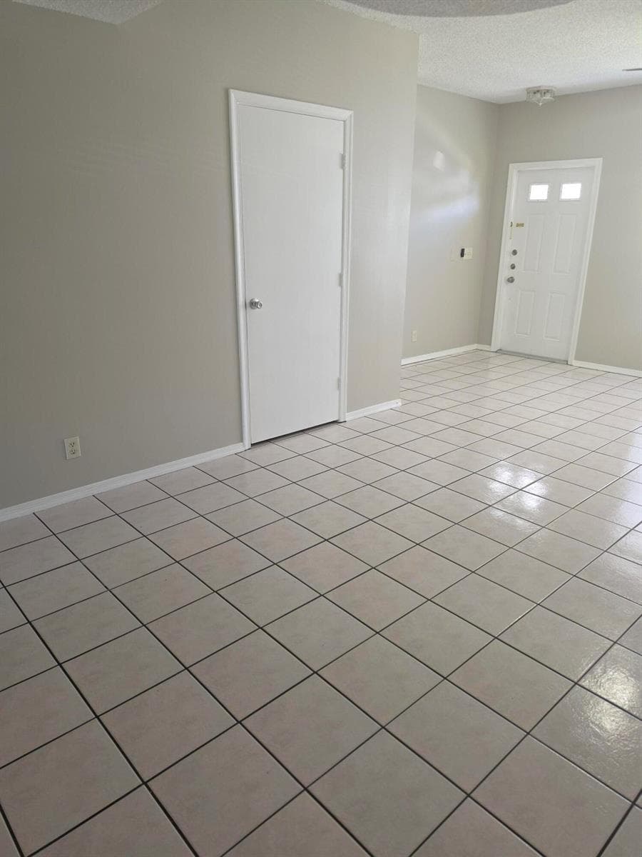 51 Whitehead Circle # 51, Weston, FL 33326 photo 4