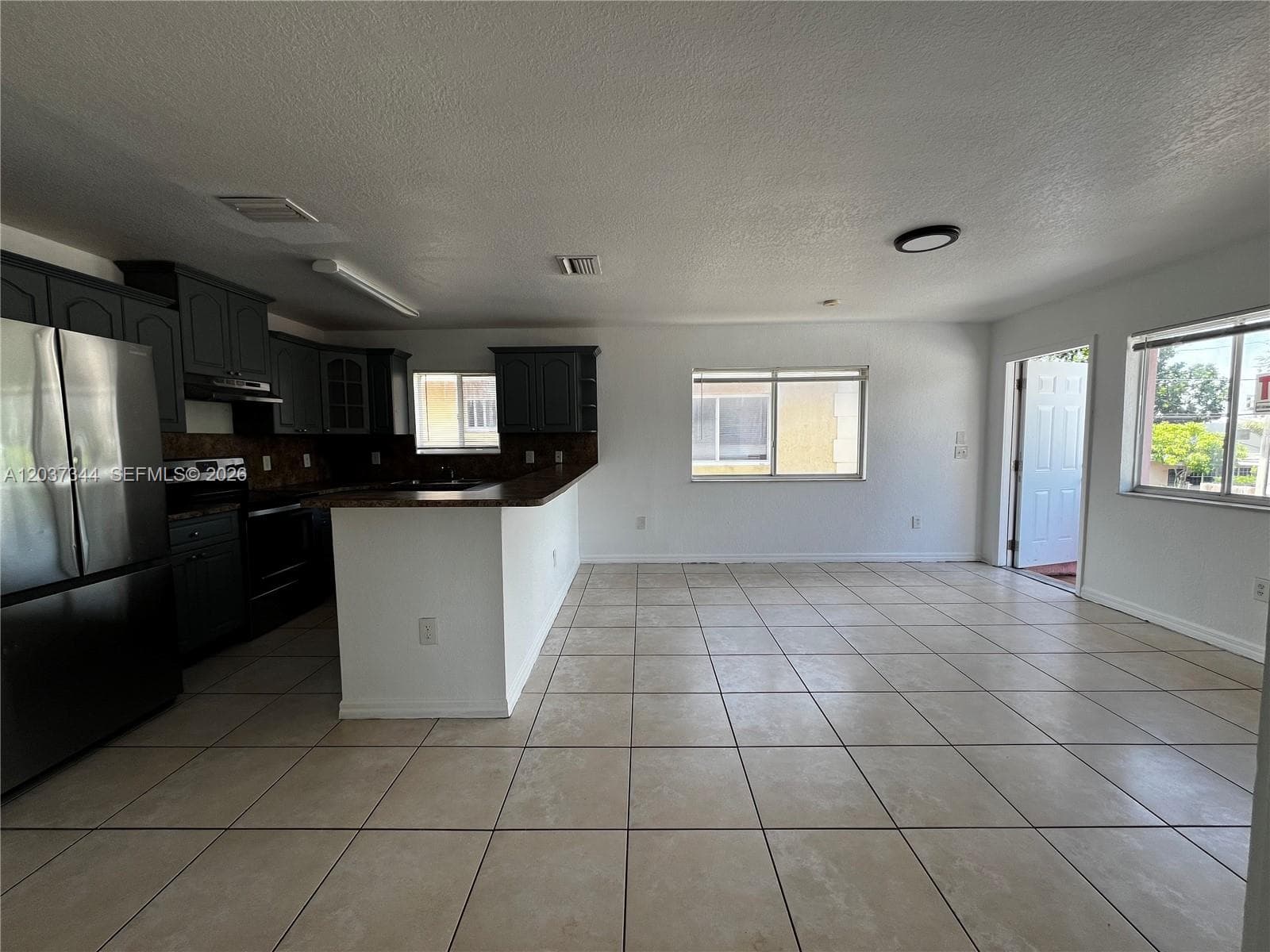 7012 NW 6th Ct # 7012, Miami, FL 33150 photo 2