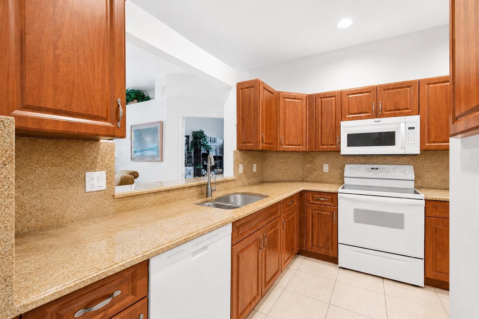 10773 Royal Caribbean Circle, Boynton Beach, FL 33437 photo 4