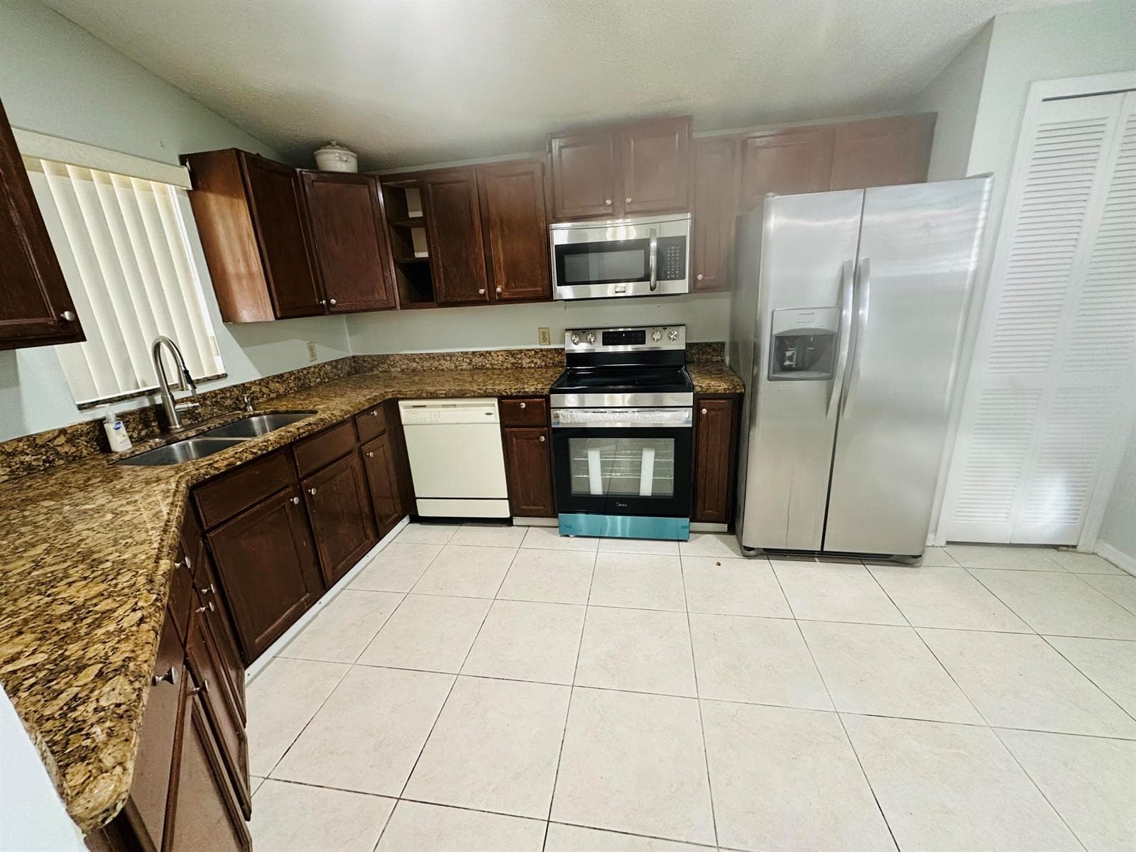 5165 Foxhall Pl, West Palm Beach, FL 33417 photo 5