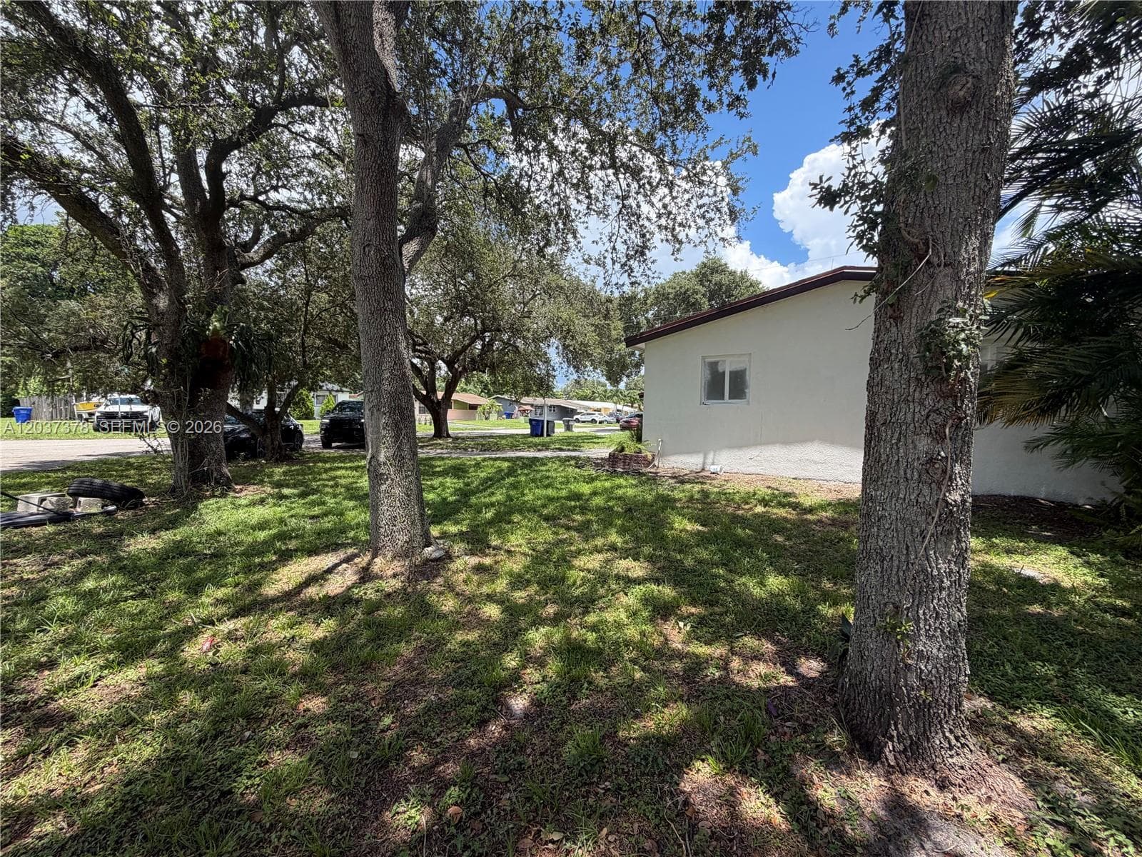 6570 Liberty St, Hollywood, FL 33024 photo 2