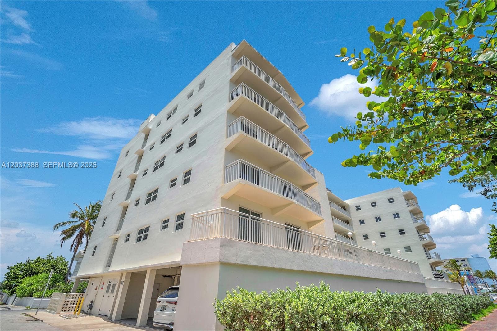 901 S Surf Rd # 506, Hollywood, FL 33019 photo 2