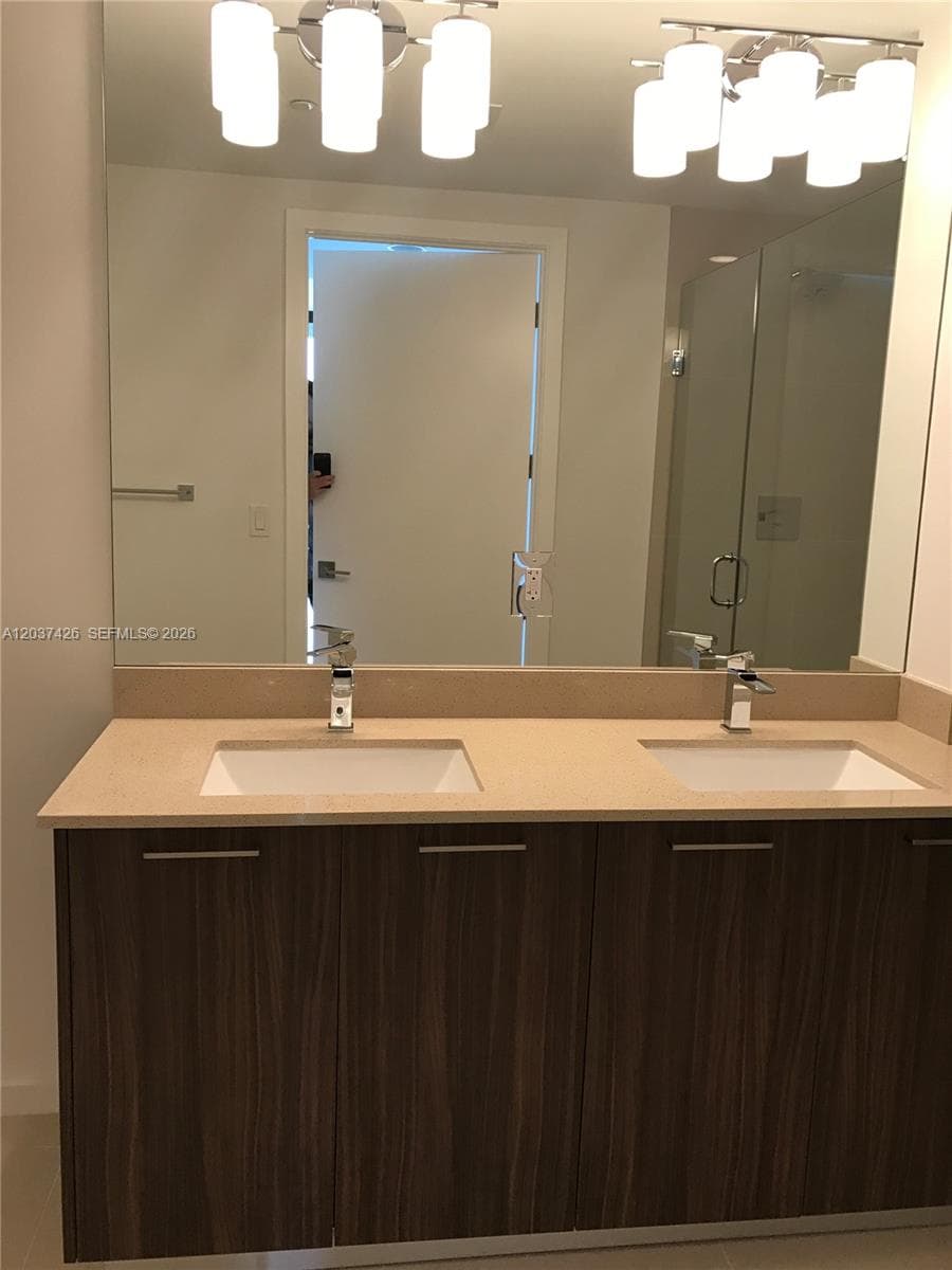 5300 NW 85 AVE # 703, Doral, FL 33166 photo 4