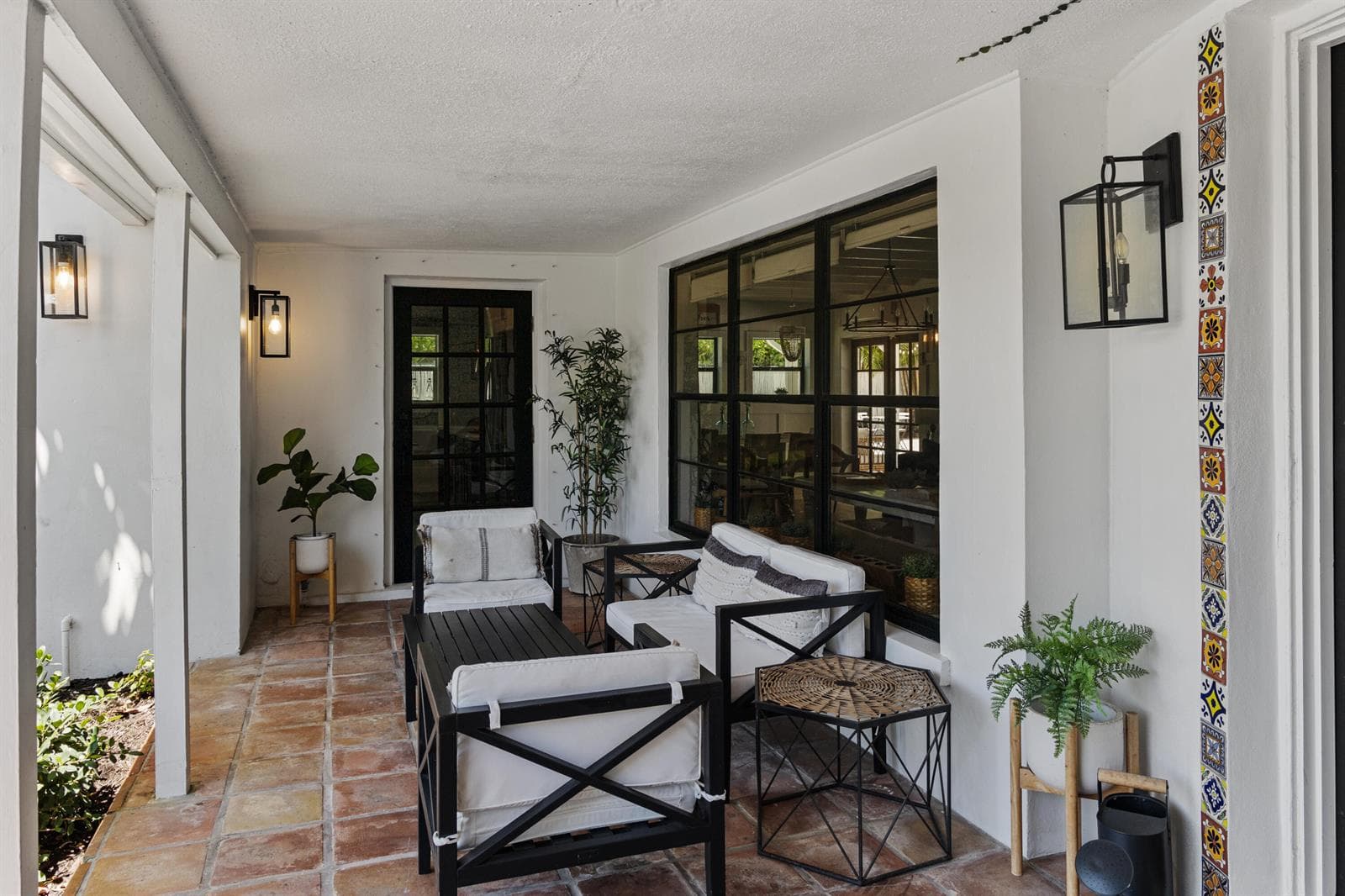 711 SW 27th Way, Boynton Beach, FL 33435 photo 2