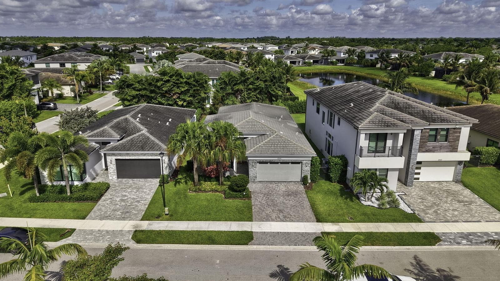 8544 Apple Falls Lane, Boca Raton, FL 33496 photo 2