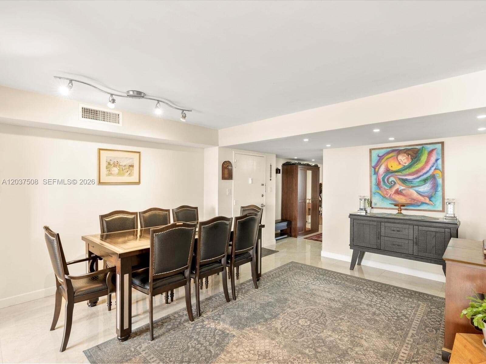 18071 Biscayne Blvd # 1401, Aventura, FL 33160 photo 4