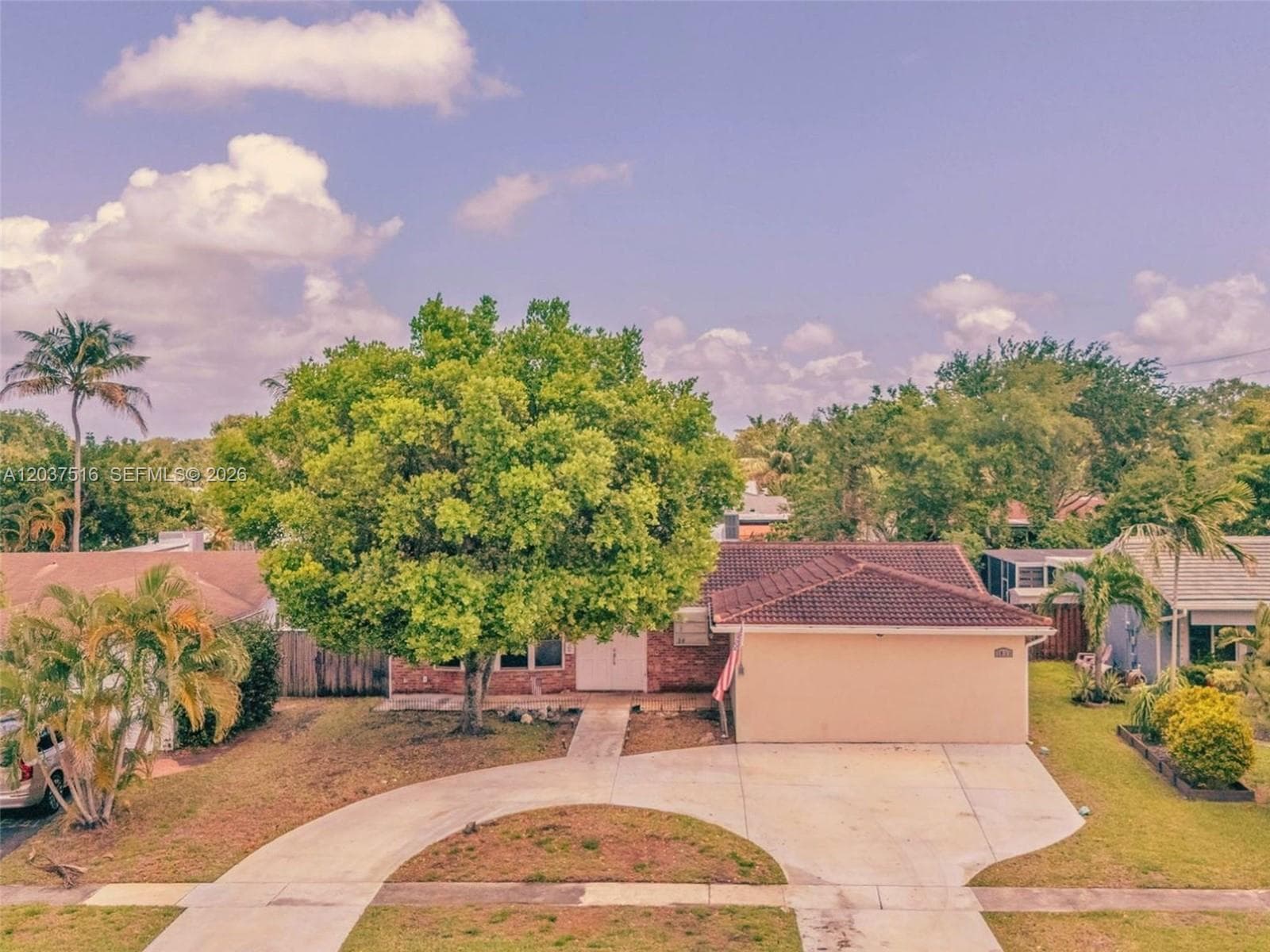 1911 N 53rd Ave, Hollywood, FL 33021 photo 2