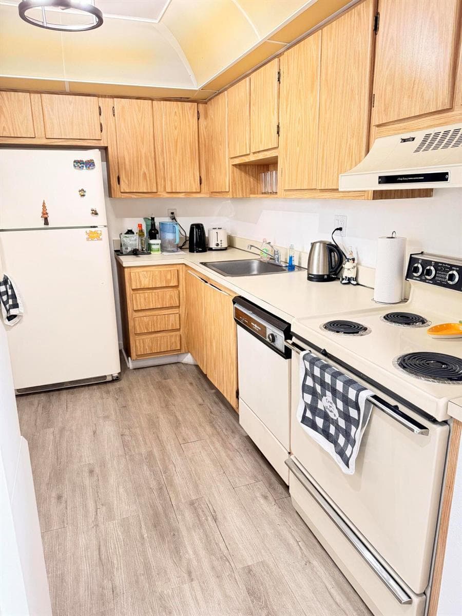 7950 W Mcnab Road # 214, Tamarac, FL 33321 photo 4