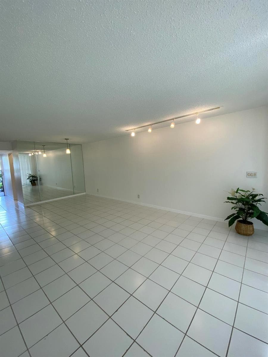4110 Tivoli Court # 103, FL 33467 photo 3