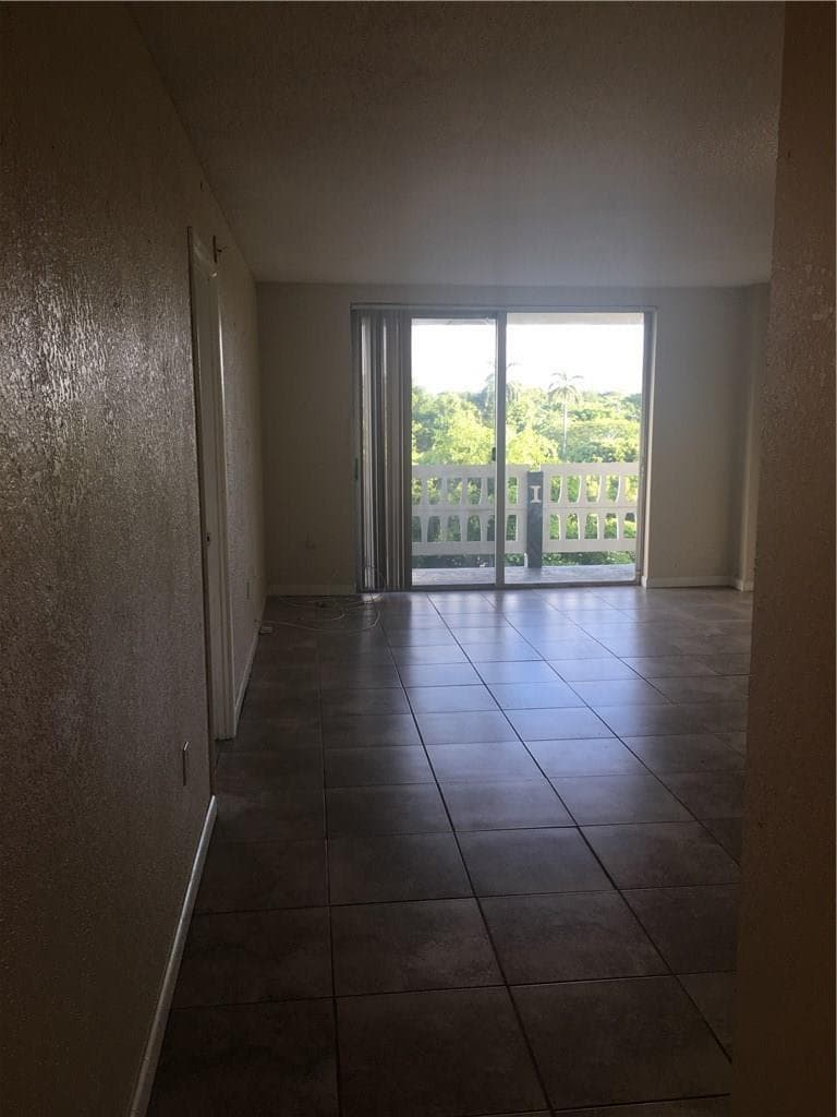 15600 NW 7th Avenue # 421, Miami, FL 33169 photo 4