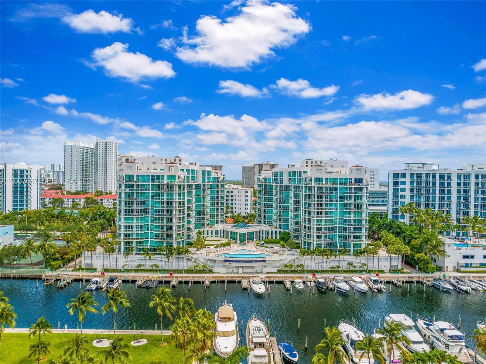 3131 NE 188th St # 2-506, Aventura, FL 33180 photo 2