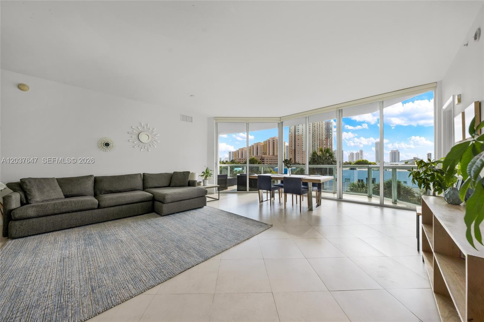3131 NE 188th St # 2-506, Aventura, FL 33180 photo 4