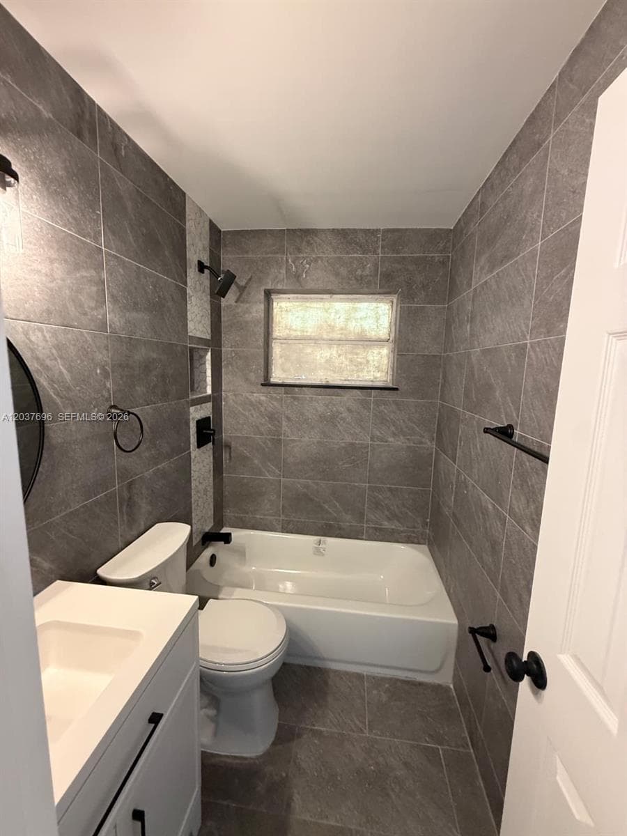 1700 SW 69th Ter, North Lauderdale, FL 33068 photo 5