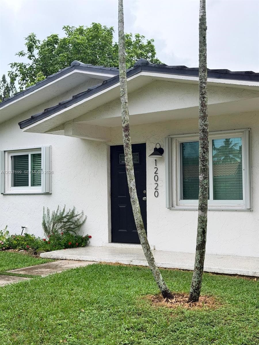 12020 NE 12th Ct # 12020, Biscayne Park, FL 33161 photo 3