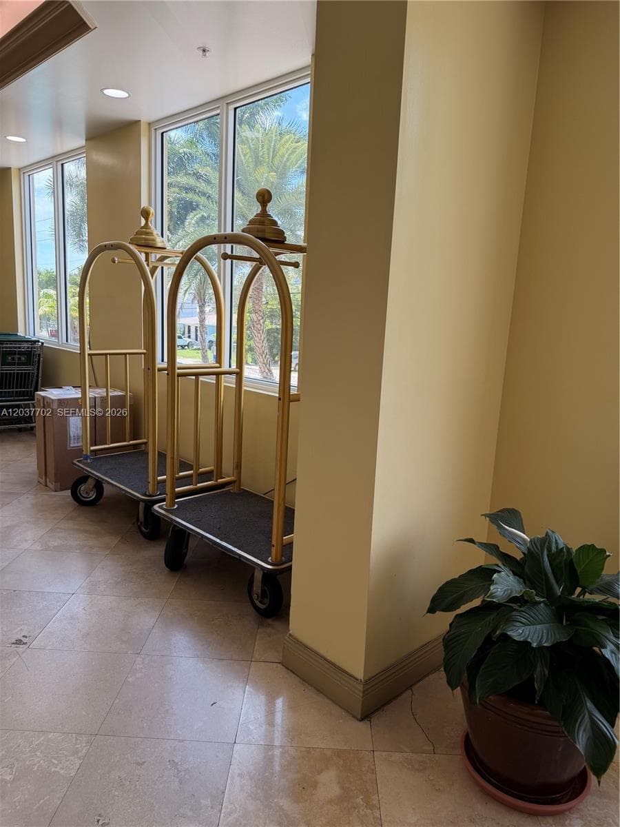 3500 Coral Way # 907, Miami, FL 33145 photo 5
