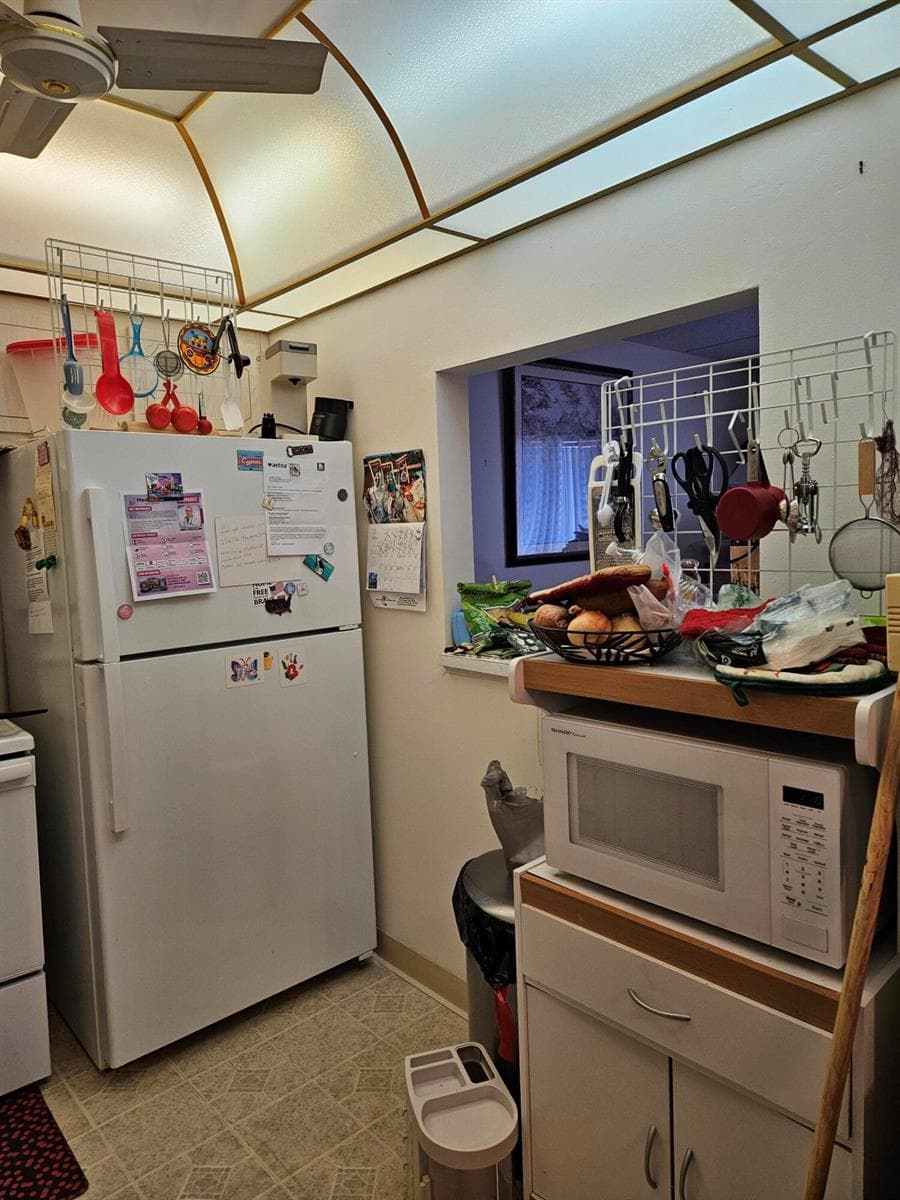 300 Village Green Circle S # 302, Palm Springs, FL 33461 photo 4