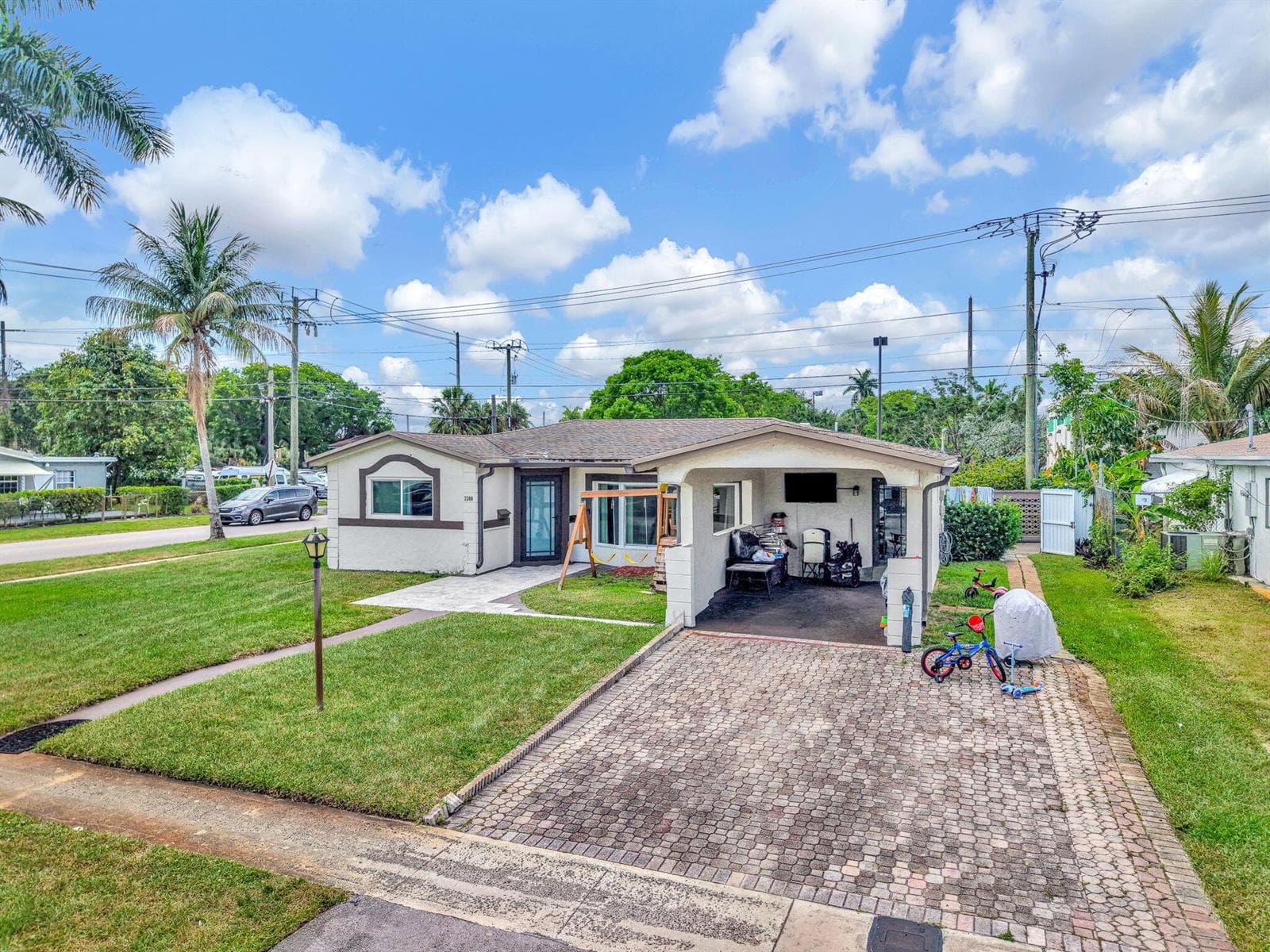 3300 NW 32nd Street, Lauderdale Lakes, FL 33309 photo 5