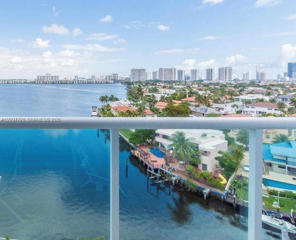 2841 NE 163rd St # 803, North Miami Beach, FL 33160 photo 4