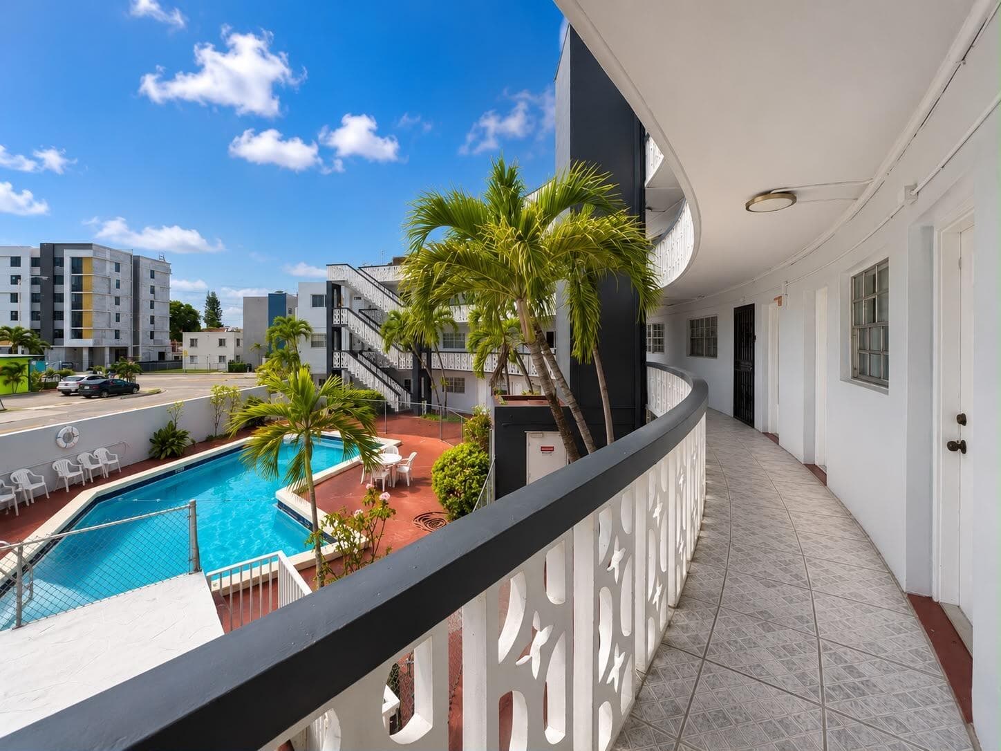 11 SW 52nd Avenue # 7b, Miami, FL 33134 photo 3