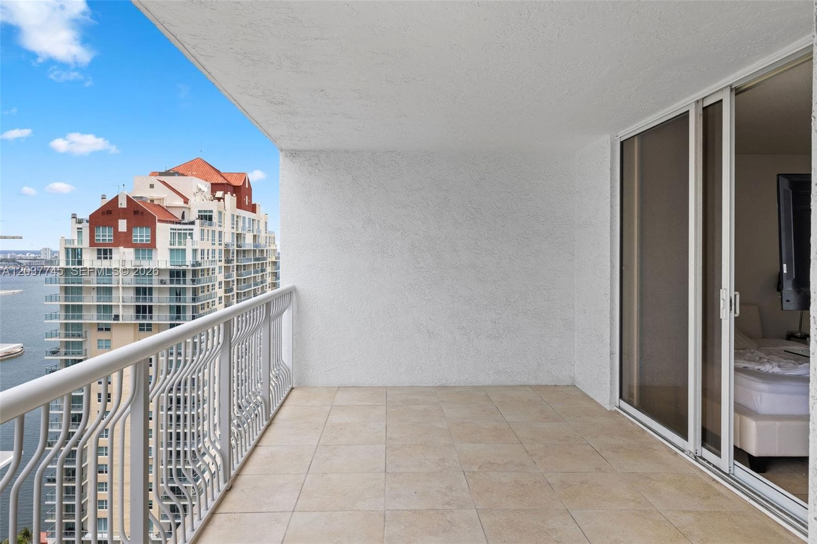 1200 Brickell Bay Dr # 3714, Miami, FL 33131 photo 4