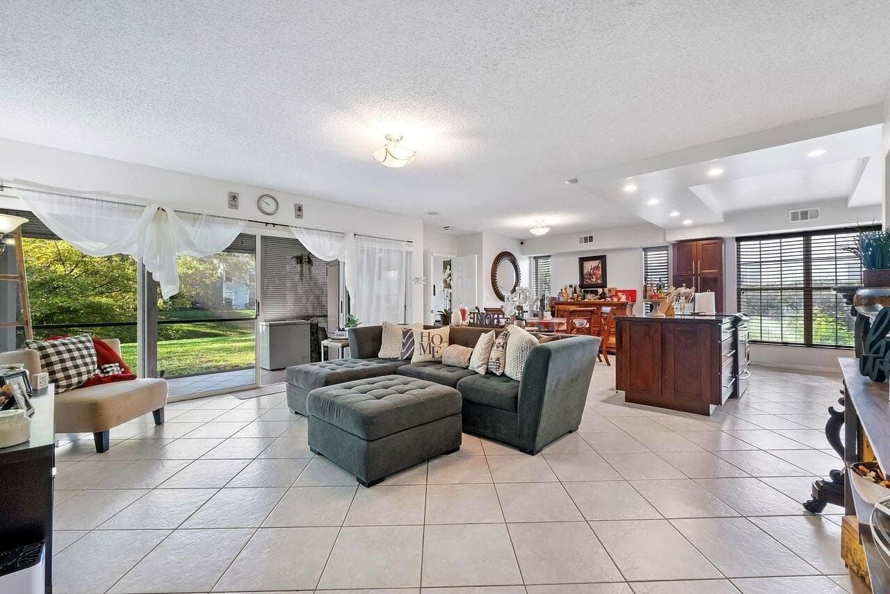 6237 Old Court Road # 104, Boca Raton, FL 33433 photo 5