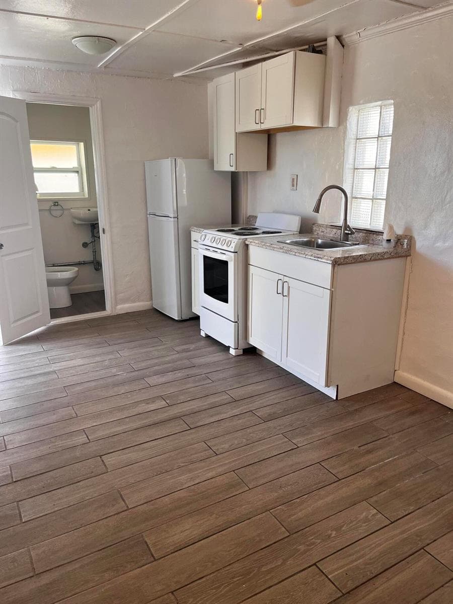 10230 SE Federal Highway # 14, Hobe Sound, FL 33455 photo 2