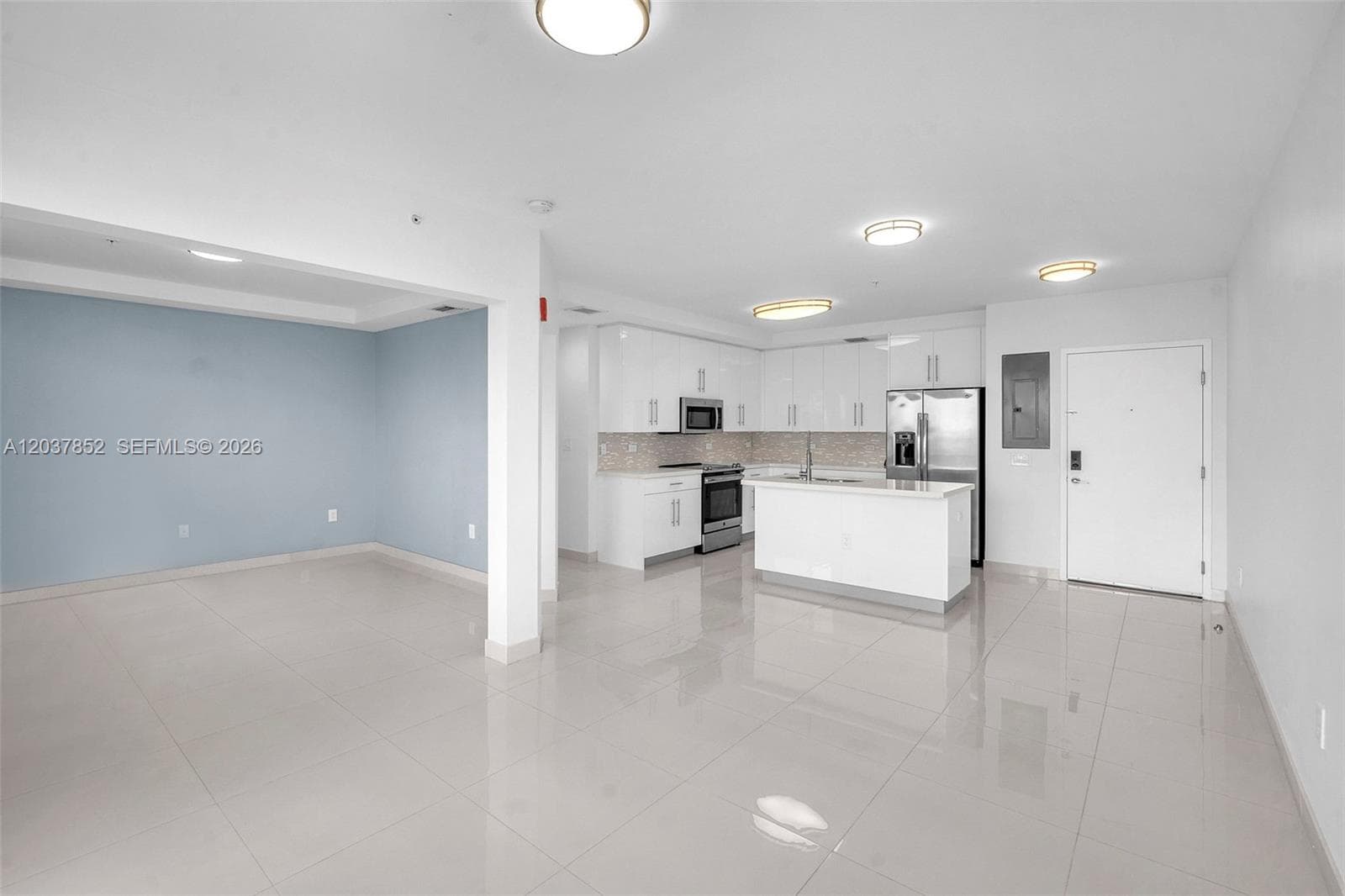 2651 NE 212th Ter # 301, Miami, FL 33180 photo 4
