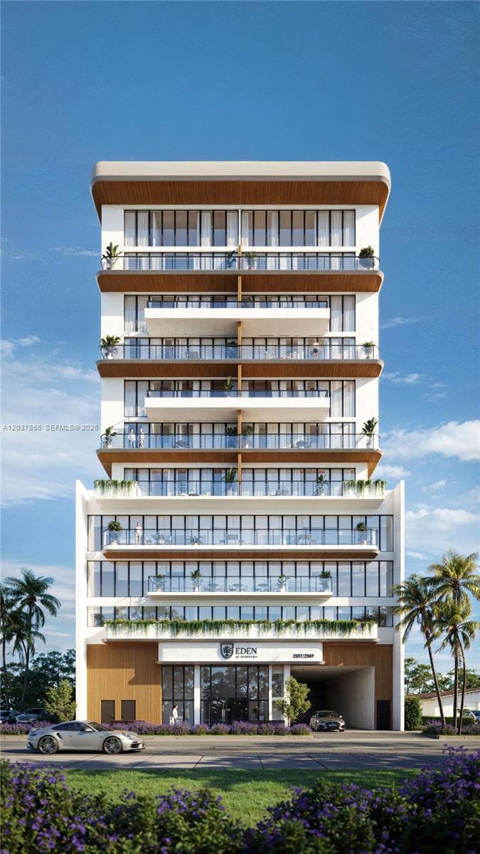 2557 NE 190th St # 504, Miami, FL 33180 photo 3
