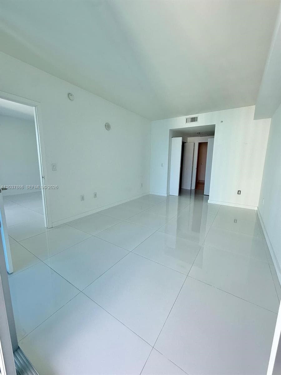 1100 S MIAMI AVE # 3811, Miami, FL 33130 photo 2