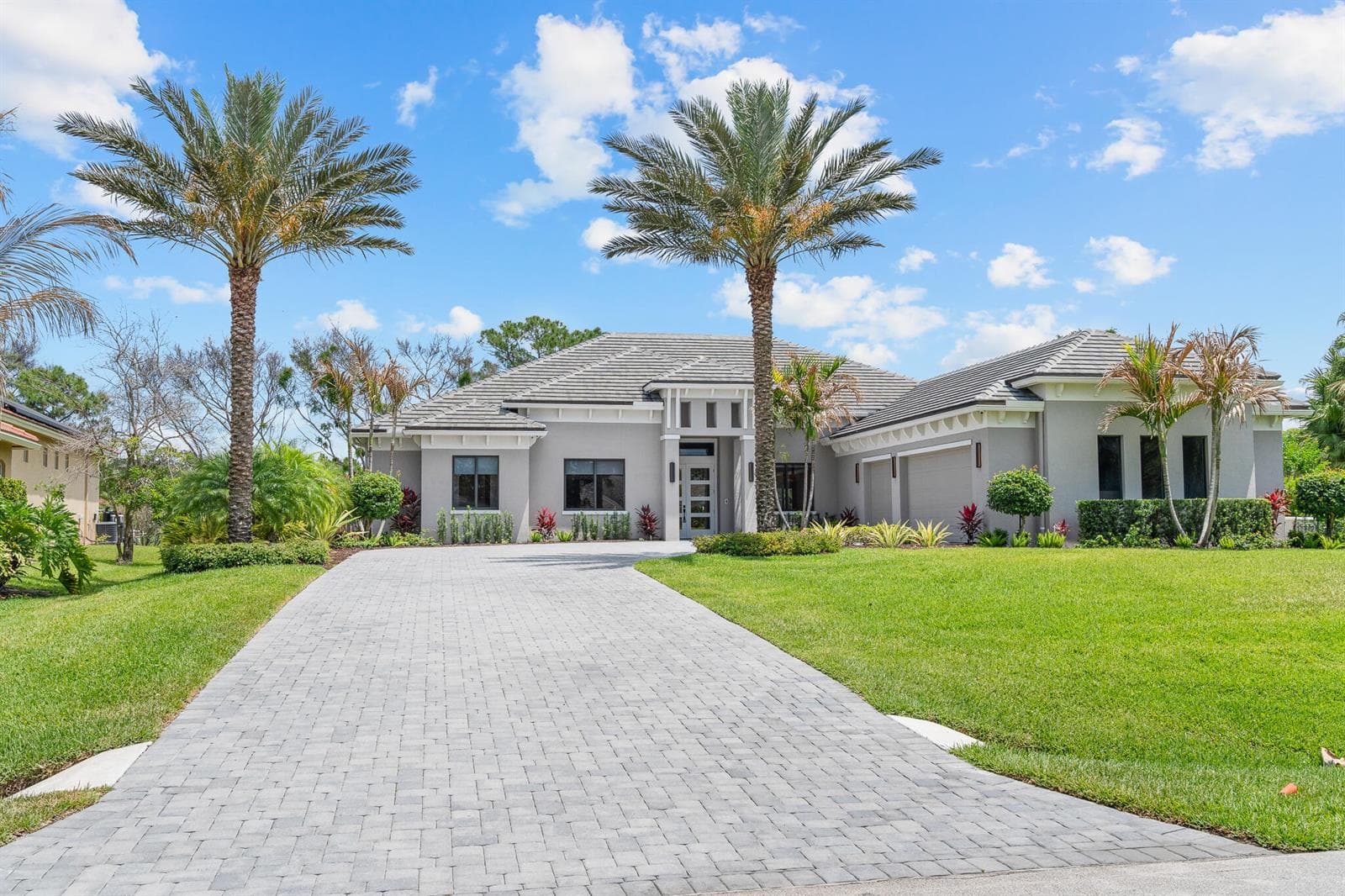 10475 SW Lands End Place, Palm City, FL 34990 photo 2