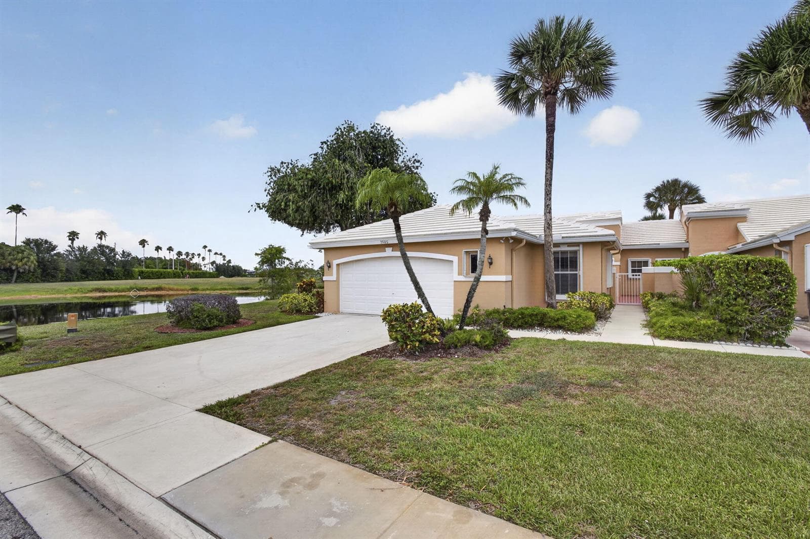 2580 Neaton Court, Wellington, FL 33414 photo 3