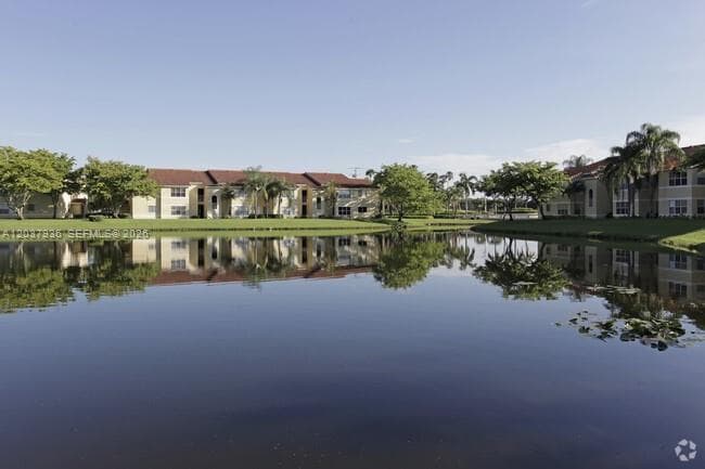 595 Vista Isles Dr # 1912, Sunrise, FL 33325 photo 2