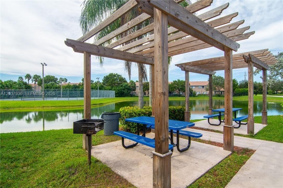 595 Vista Isles Dr # 1912, Sunrise, FL 33325 photo 3